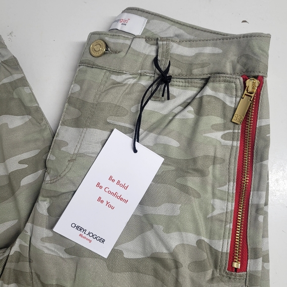New! Skinnygirl Mid-Rise Cheryl Jogger Pants Camo - Picture 4 of 8